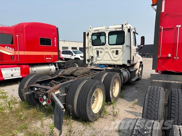 Freightliner Cascadia 125 Vlačilci