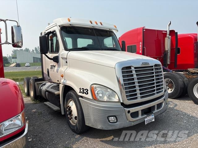 Freightliner Cascadia 125 Vlačilci