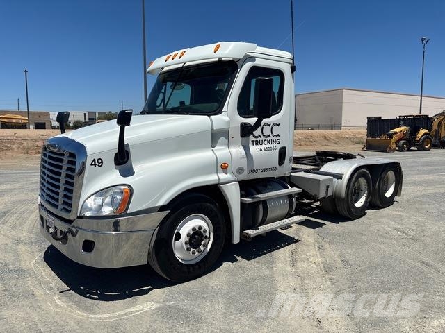 Freightliner Cascadia 125 Tractor Units