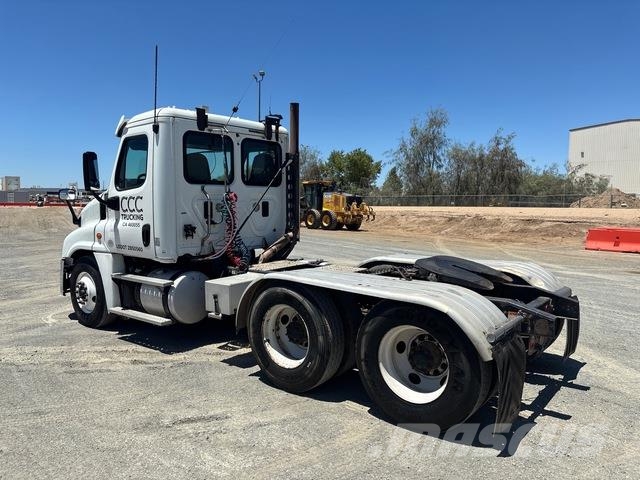 Freightliner Cascadia 125 Tractor Units