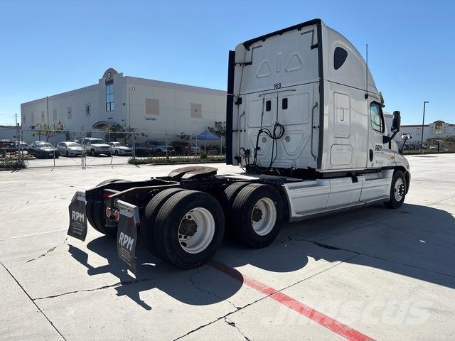 Freightliner Cascadia 125 Trekkvogner