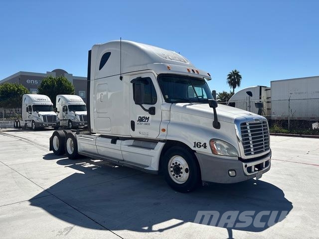 Freightliner Cascadia 125 Tracteur routier