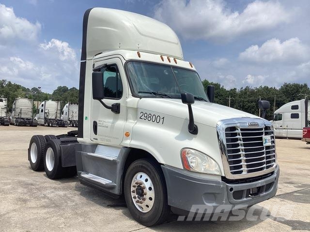 Freightliner Cascadia 125 Tractor Units