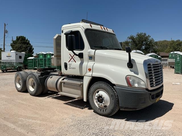 Freightliner Cascadia 125 Tractor Units