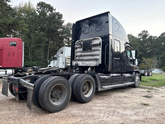 Freightliner Cascadia 125 Τράκτορες
