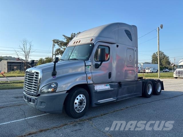 Freightliner Cascadia 125 Vilcēji