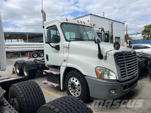 Freightliner Cascadia 125 Tracteur routier