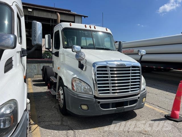 Freightliner Cascadia 125 Tracteur routier
