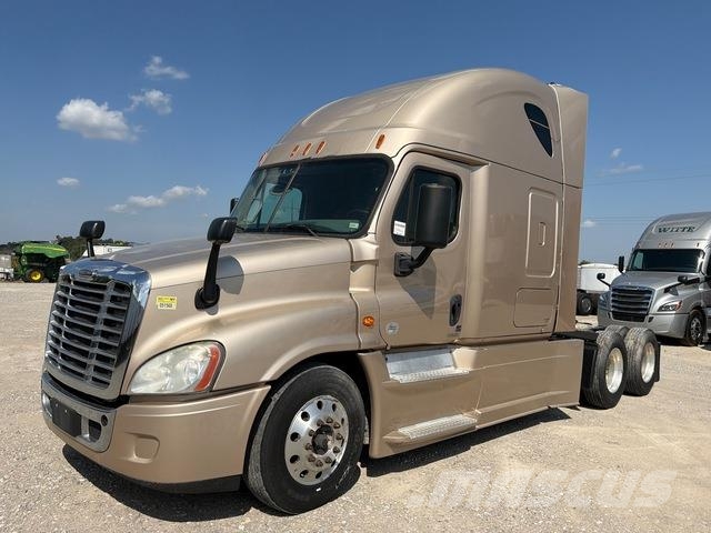 Freightliner Cascadia 125 Sattelzugmaschinen