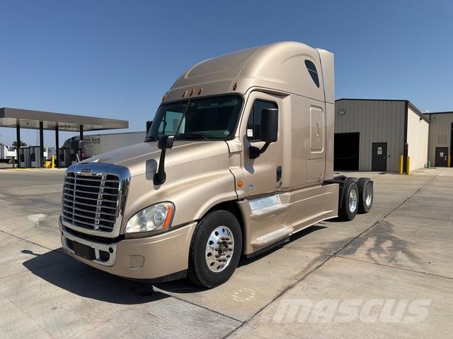 Freightliner Cascadia 125 Tegljači