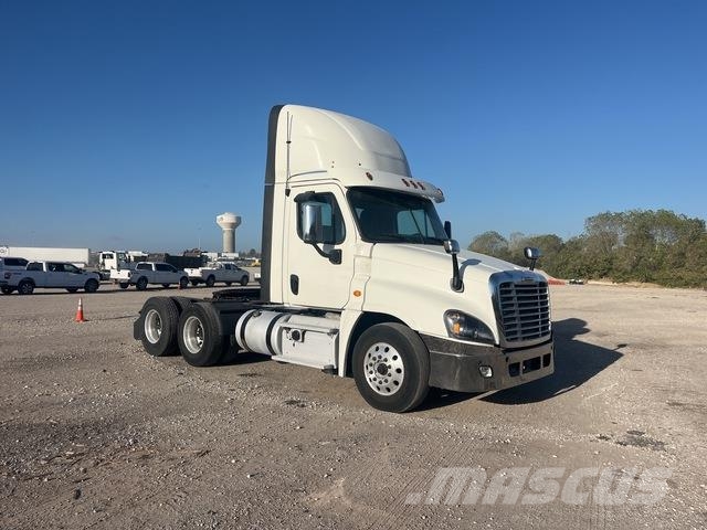 Freightliner Cascadia 125 Tracteur routier