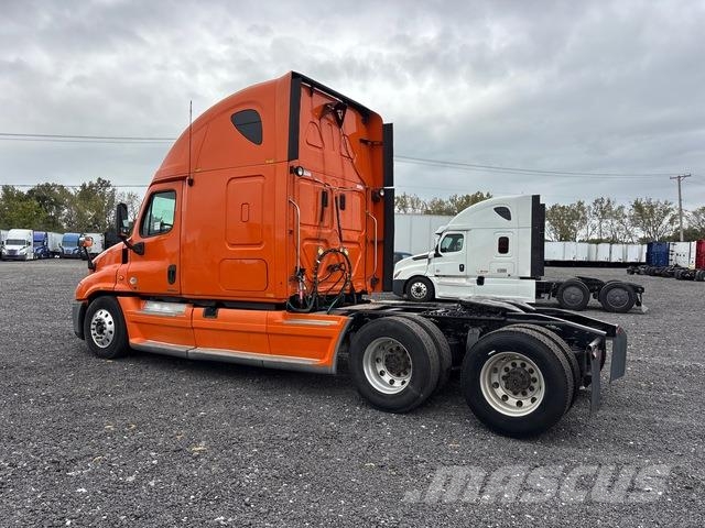Freightliner Cascadia 125 Sattelzugmaschinen