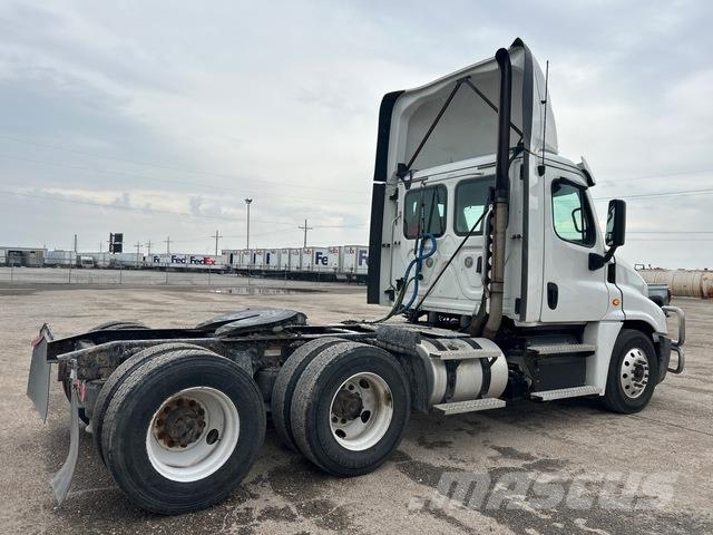 Freightliner Cascadia 125 Tegljači
