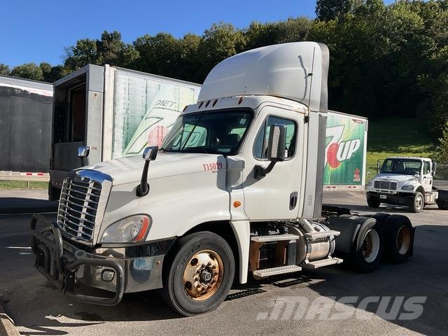 Freightliner Cascadia 125 Tahače