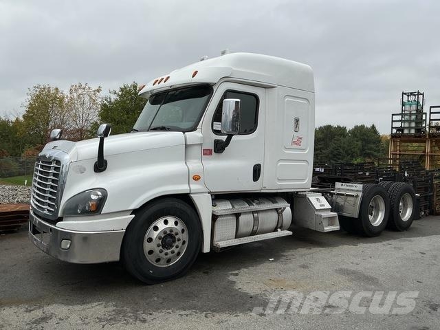 Freightliner Cascadia 125 Tractor Units