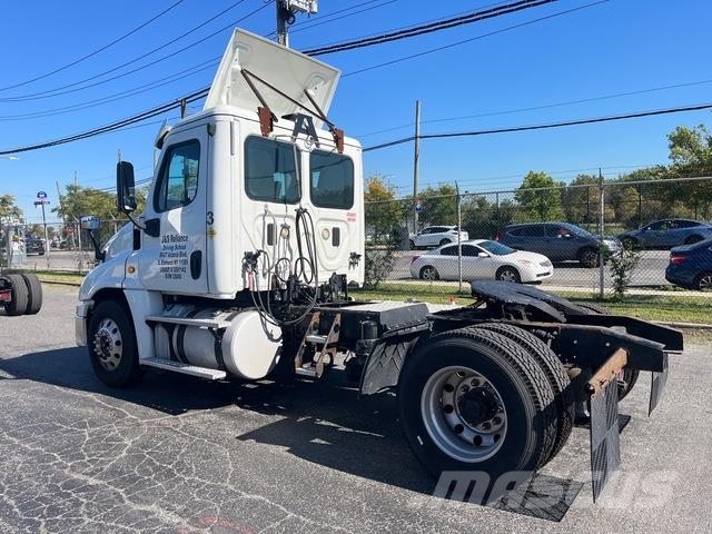Freightliner Cascadia 125 Camiones tractor