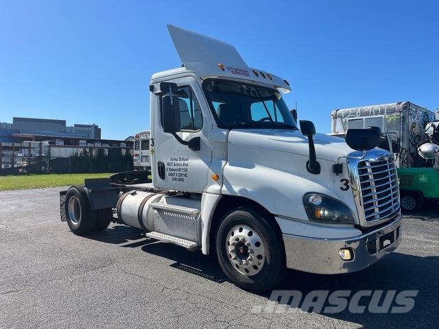 Freightliner Cascadia 125 Camiones tractor