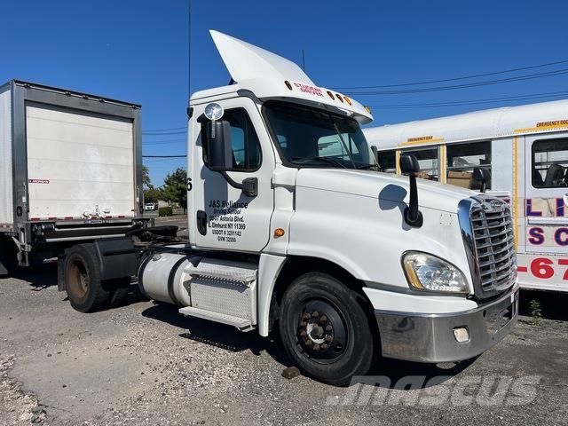 Freightliner Cascadia 125 Camiones tractor