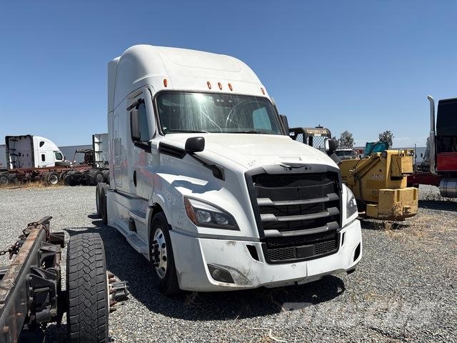Freightliner Cascadia 126 Vlačilci