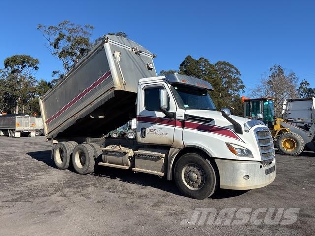 Freightliner Cascadia 126 Sora- ja kippiautot