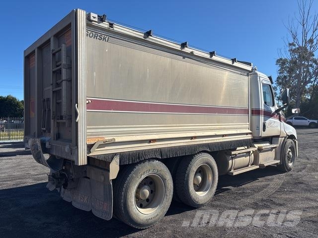 Freightliner Cascadia 126 Sora- ja kippiautot