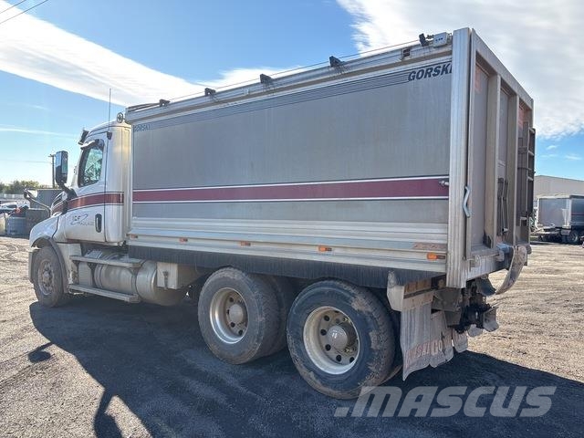 Freightliner Cascadia 126 Sora- ja kippiautot