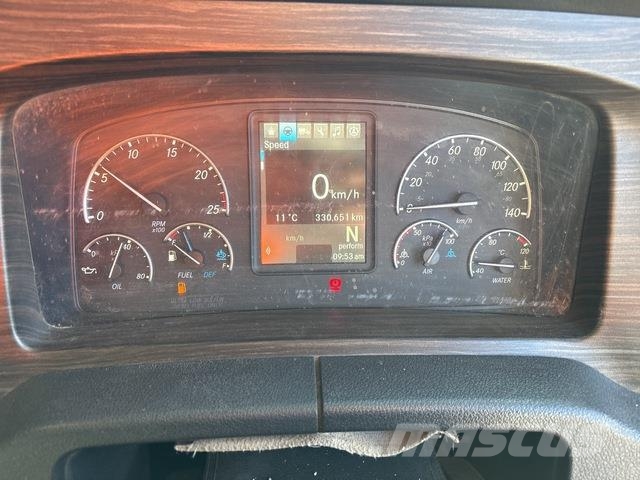 Freightliner Cascadia 126 Sora- ja kippiautot