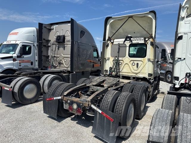Freightliner Cascadia 126 Cavalos mecânicos