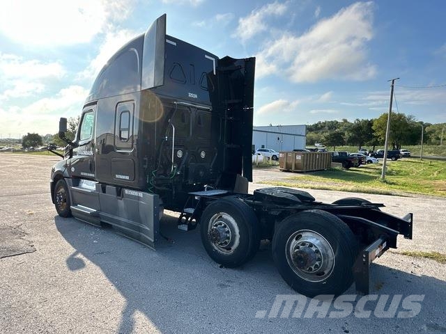 Freightliner Cascadia 126 Tractores (camiões)