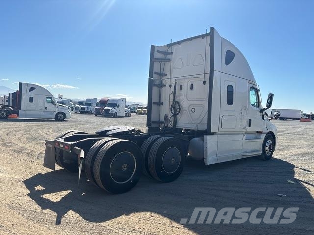 Freightliner Cascadia 126 Tegljači