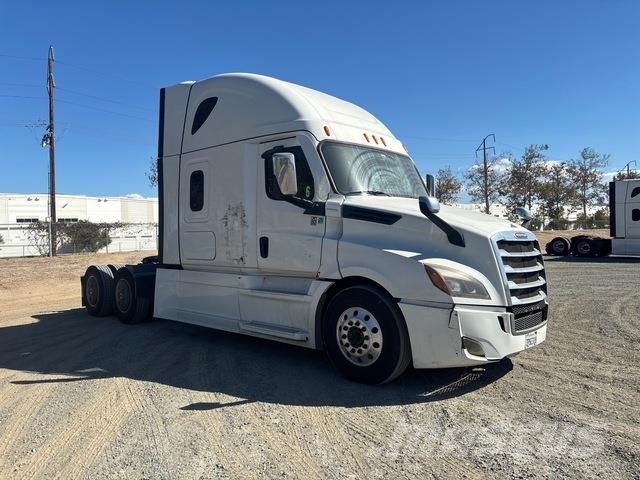 Freightliner Cascadia 126 Tegljači