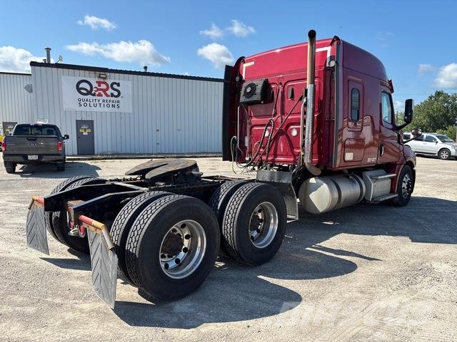 Freightliner Cascadia 126 Motrici e Trattori Stradali