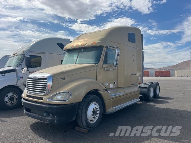 Freightliner Columbia 112 Влекачи