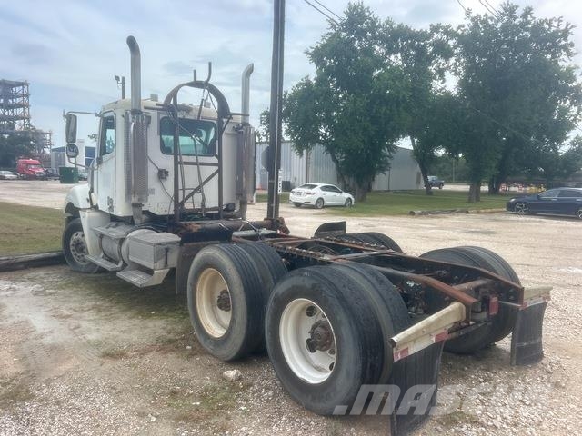 Freightliner Columbia 120 Vetopöytäautot