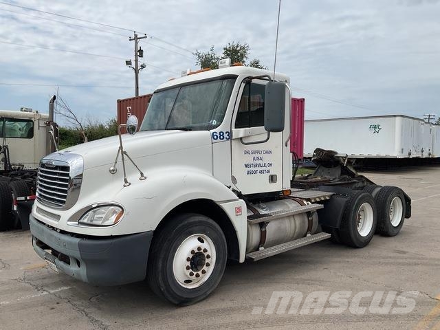 Freightliner Columbia 120 Sattelzugmaschinen
