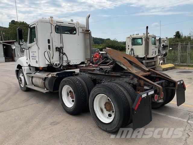 Freightliner Columbia 120 Sattelzugmaschinen