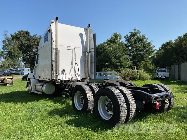 Freightliner Conventional Columbia Тягачі