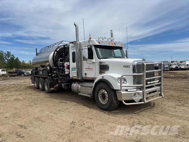 Freightliner Coronado 122SD معدات البناء - غير ذلك
