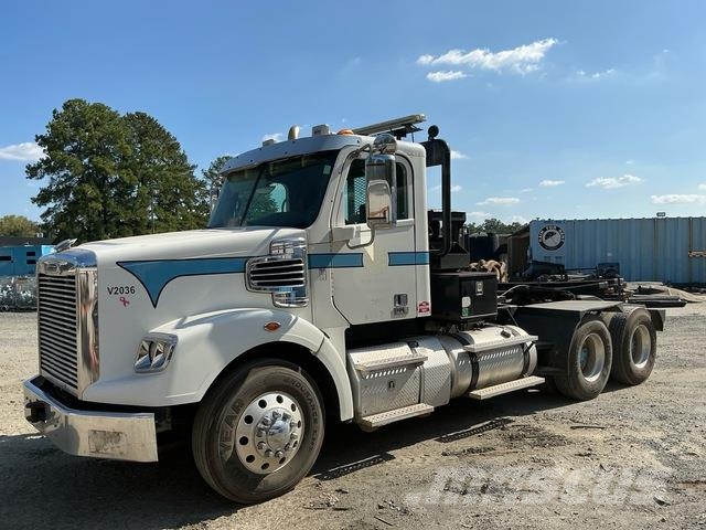 Freightliner Coronado SD 122 회수 차량