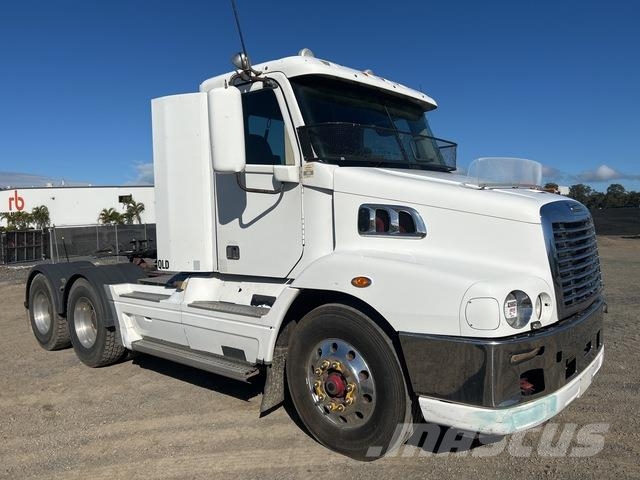 Freightliner CST112 Trækkere