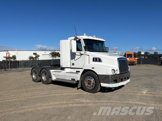 Freightliner CST112 Trækkere