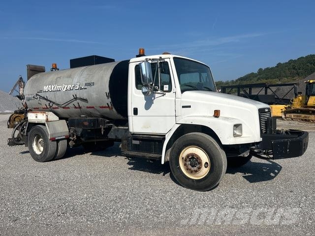 Freightliner FL70 Concrete trucks
