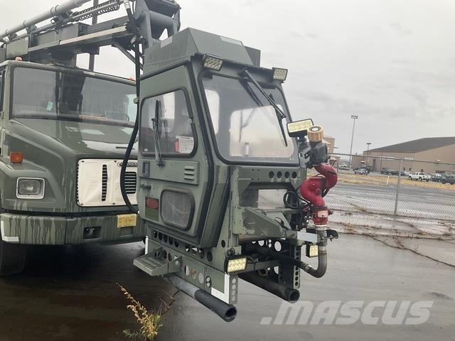 Freightliner FL70 Construction - Others