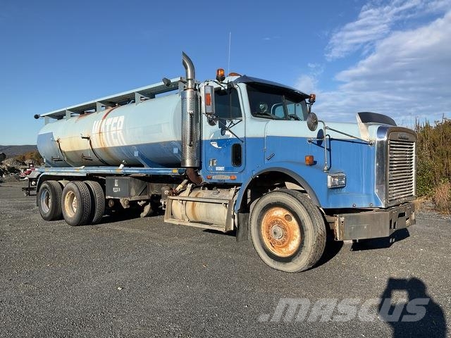 Freightliner FLD120064SD Cisterny na vodu
