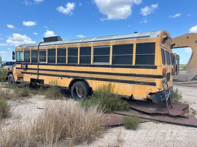 Freightliner FS-65 Mini bus