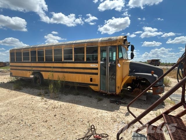 Freightliner FS-65 Mini bus