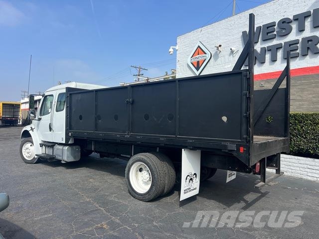Freightliner M2 平ボディー
