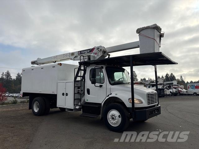 Freightliner M2 المنصات الهوائية المثبتة على شاحنة