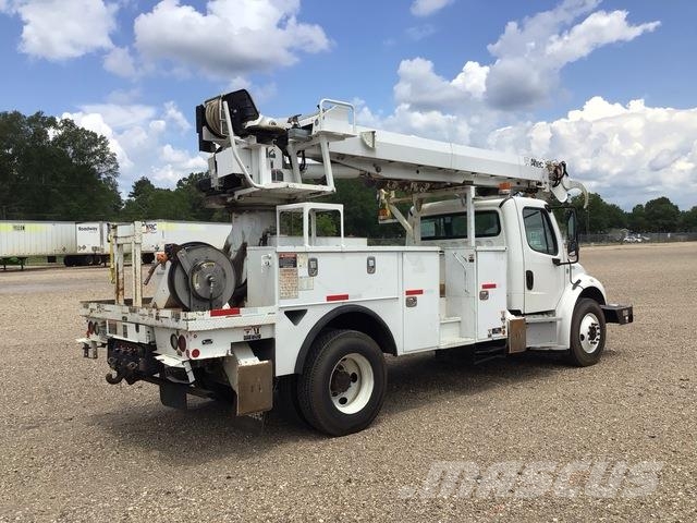 Freightliner M2 106 Camiones de perforación móvil