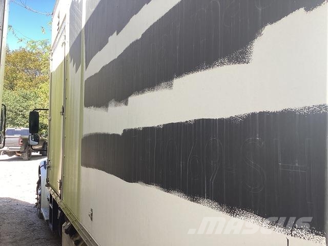 Freightliner M2 106 垃圾车